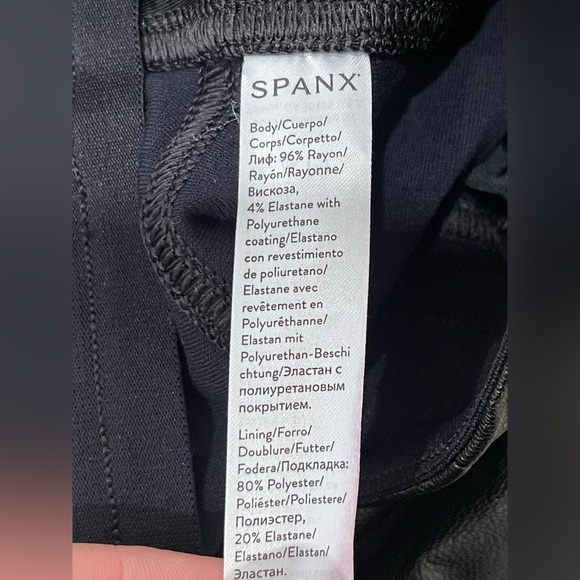 SPANX Black Faux Leather leather like Pants Women’s Size Petite S - Picture 11 of 14